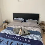 Lägenhet Cocooning Au Calme Avec Parking Prive