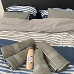 Cocooning Au Calme Avec Parking Prive * カルカソンヌ